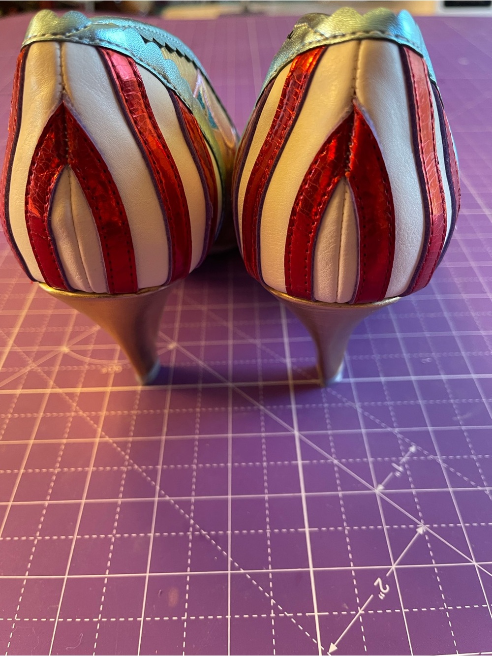 NWOB Irregular Choice Circus Heels size 38 - Picture 4 of 5
